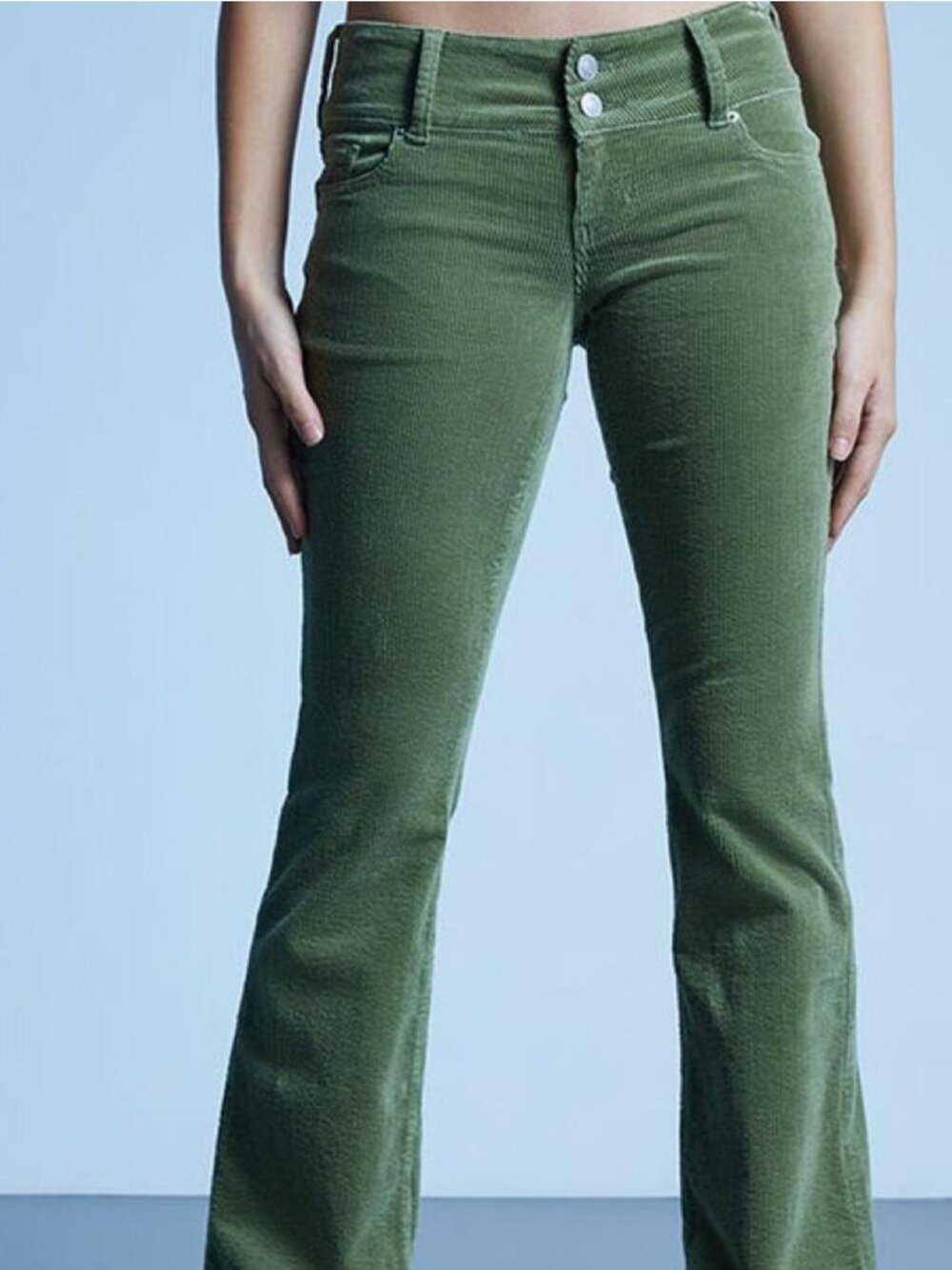 PacSun Flare/Bootcut Corduroy Pants - Low Rise Sz 24 - Pre-Owned